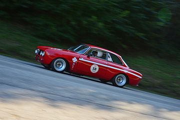 Alfa Romeo GTAM am Berg - Eggberg Klassik 2019 von Ingo Laue