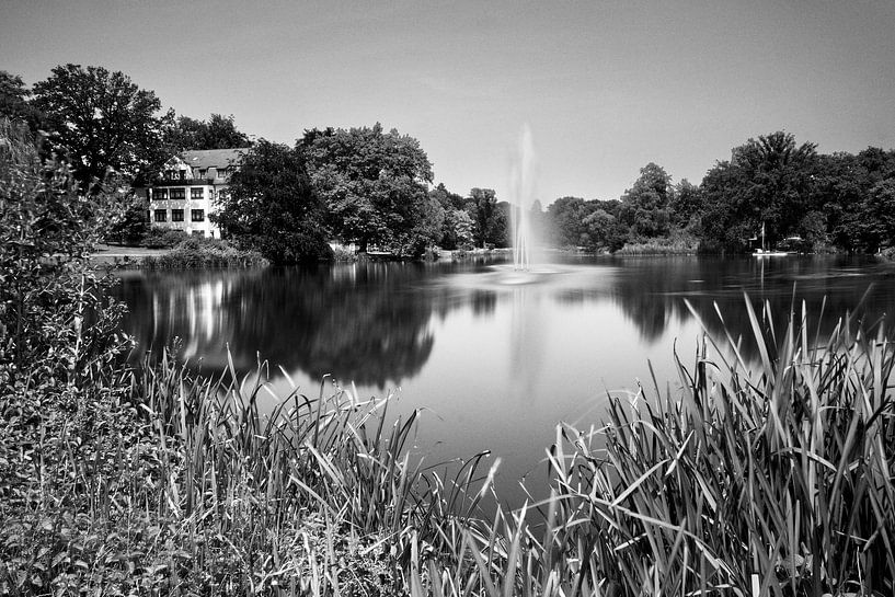 Betoverende reflecties | Bad Salzuflen (Z/W) van Momentaufnahme | Marius Ahlers