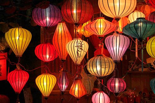 kleurrijke lantaarns in Hoi An, Vietnam