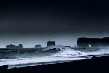 Donker dromerig IJsland van Gerry van Roosmalen