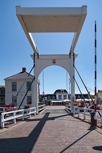 Traditionele ophaalbrug
