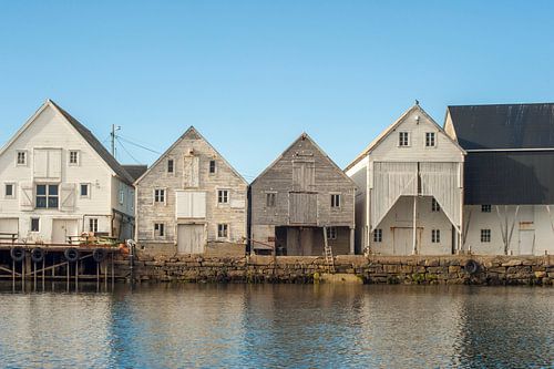 Gebouwen haven Runde Noorwegen.