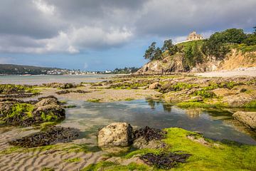 Plage du Porzic at low tide, Morgat, Brittany
