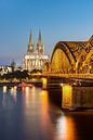 Dom en Hohenzollern-brug in Keulen van Michael Valjak thumbnail