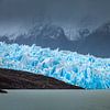 Grey gletsjer in Patagonië van Chris Stenger