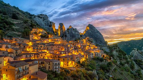 Castelmezzano voor zonsopgang