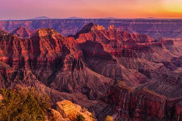 Grand Canyon bij zonsondergang, Arizona, VS van Markus Lange