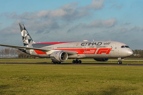 Etihad Boeing 787 Dreamliner Abu Dhabi Grand Prix Livery.