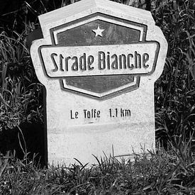 Strade Bianche pierre Le Tolfe noir et blanc sur FreddyFinn
