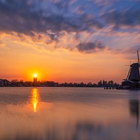 Sunset Zaanse Schans van Remy Beltman