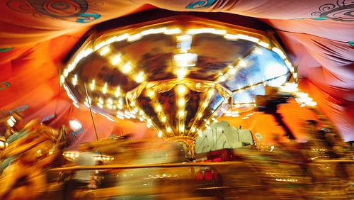 Carousel by Hans van Dongen