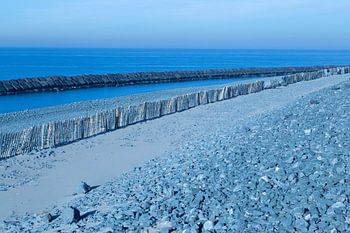Lijnenspel in blauwe en grijze tinten