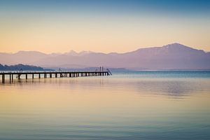 Sonnenaufgang am Chiemsee von Martin Wasilewski