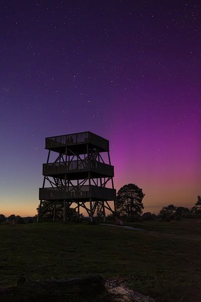 Aurora mit Wachturm des Aekingerzandes von AdJ Fotografie