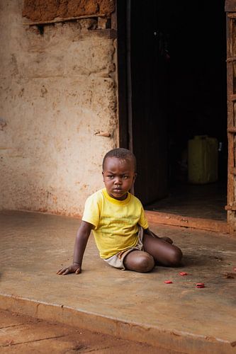 Portrait d'un garçon en Ouganda