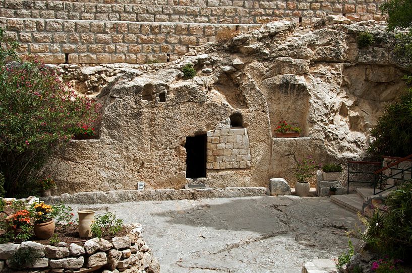 the tomb of Jesus Christ in Jerusalem by ChrisWillemsen