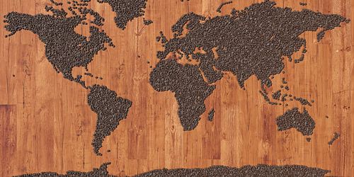 Weltkarte aus Kaffeebohnen