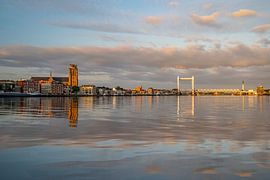 dordrecht in de ochtend van Chris van Es