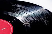 Deel van een Vinyl grammafoonplaat   van dichtbij gezien