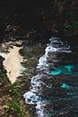 Incredibly clear water at the Angel Billabong beach on Nusa Penida Bali by Ken Tempelers thumbnail