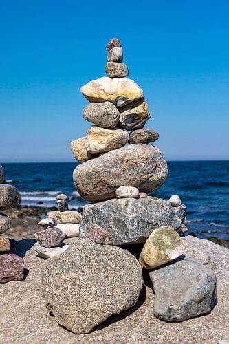 Tour de pierre sur Kirsten Warner