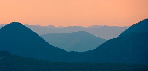Sonnenaufgang im Mount Rainier National Park, Bundesstaat Washington, Vereinigte Staaten