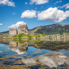 Eilean Donan Castle on Loch Alsh, Kyle by Christian Müringer