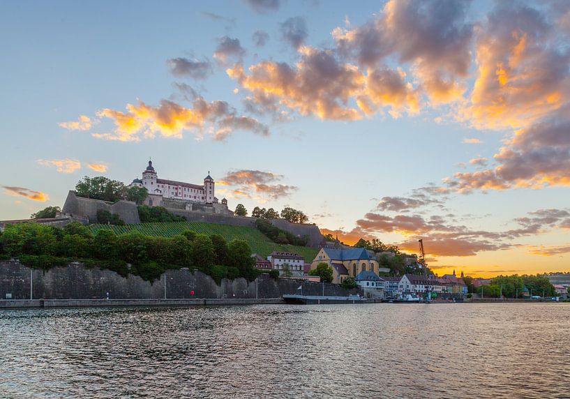 Würzburg am Abend von Jan Schuler