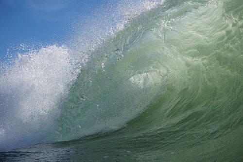 Vague creuse dans le sud de la France.