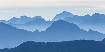 Paysage de montagne "The Blue Mountains" sur Coen Weesjes