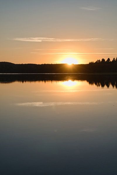 Sunset at the lake in Sweden by Martin Köbsch