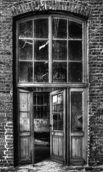 Blue Doors 2 by Kirsten Scholten