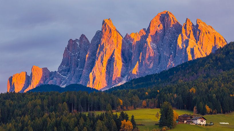 Zonsondergang in de Dolomieten, Italië van Henk Meijer Photography