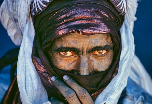 Le désert du Sahara.  Homme touareg. Portrait.