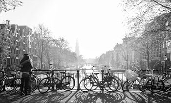 Love in misty Amsterdam