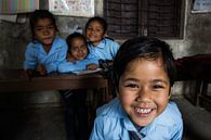 kids in Nepal van Froukje Wilming thumbnail