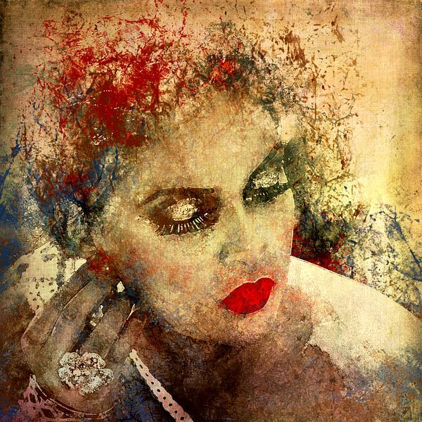 Golden lady van Saskia Nelissen