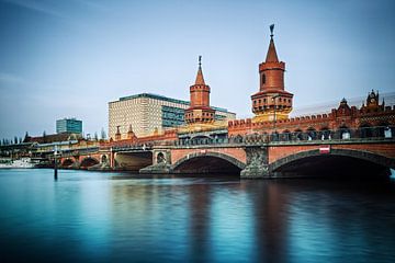 Berlin – Oberbaum Bridge (Long Exposure) van Alexander Voss