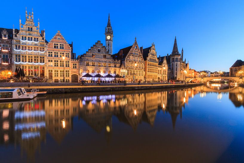 Graslei, Gent in der Abenddämmerung von Marcel Tuit