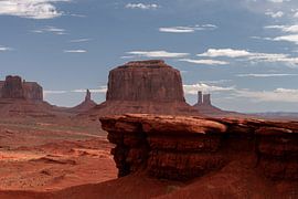 Monumental by Jordy Talboom