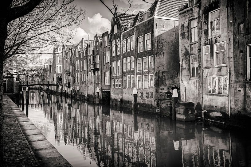 Dordrecht hinter der Grote Kerk, Voorstraathaven von Rob van der Teen