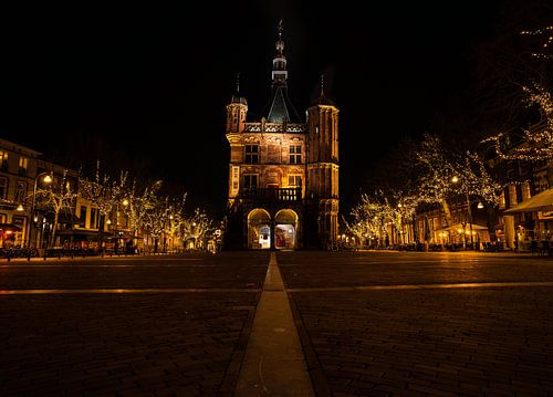 Stadsmidden van Deventer in de nacht