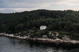 La tranquillité norvégienne au bord du fjord d'Oslo sur Dylan Winter Visuals