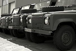 Landrovers by Arnold de Gans