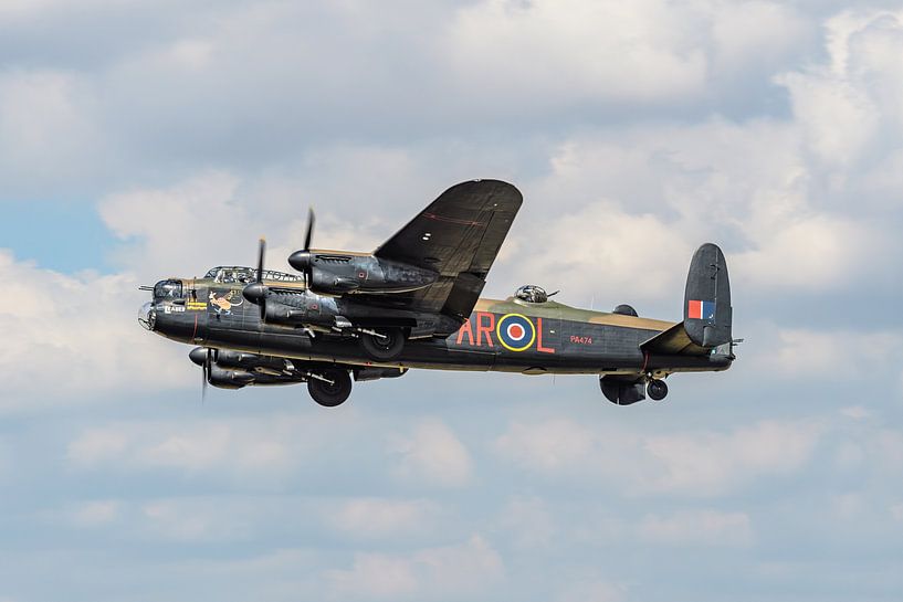 AVRO Lancaster-Bomber. von Jaap van den Berg