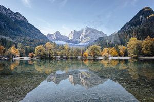 Reflexionen am Jasnameer – Jezero Jasna, Slowenien