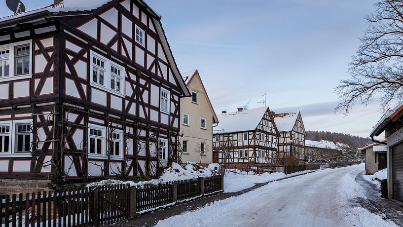 Herleshausen Fachwerkhäuser im Winter von Roland Brack