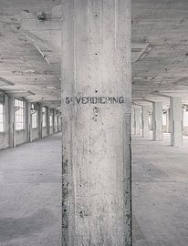 Sites abandonnés : Sphinx factory Maastricht Eiffel building 5th floor. sur OK-ART