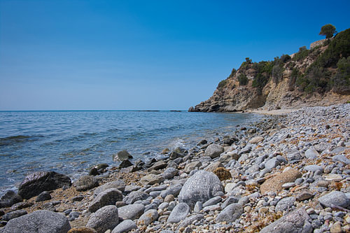 Entre mer et rochers (Grèce)