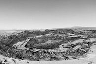 Photographie en noir et blanc de la Valle de la Luna au Chili sur Shanti Hesse Aperçu